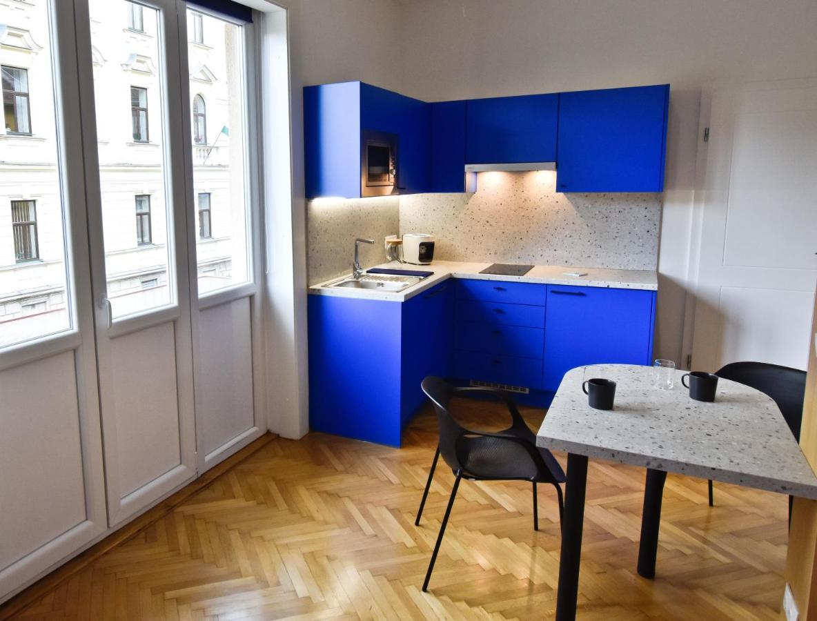 Zachar Apartman Шопрон Екстер'єр фото