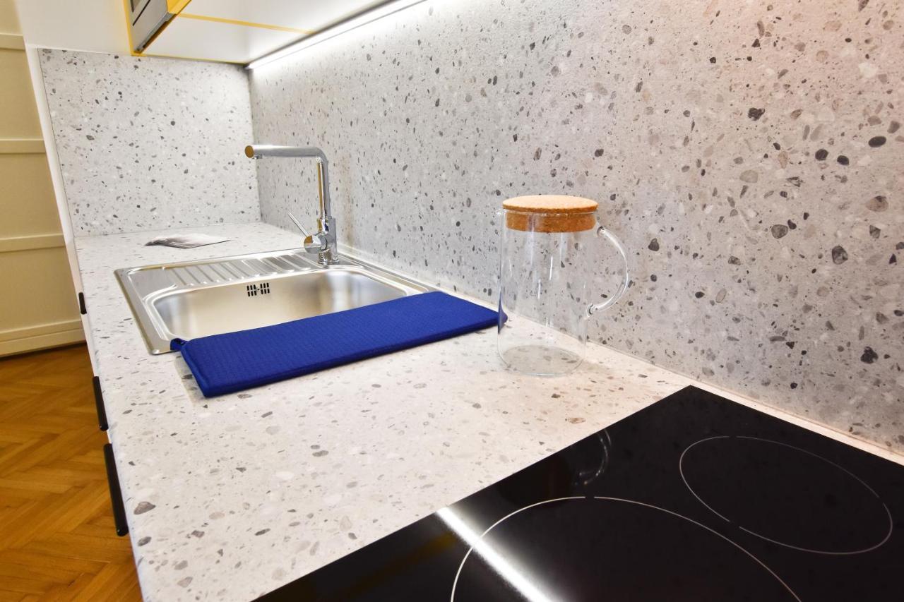 Zachar Apartman Шопрон Екстер'єр фото