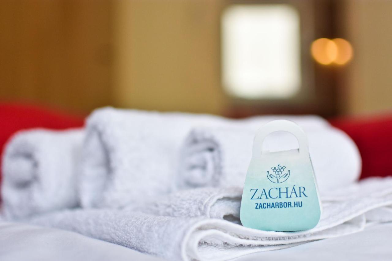 Zachar Apartman Шопрон Екстер'єр фото